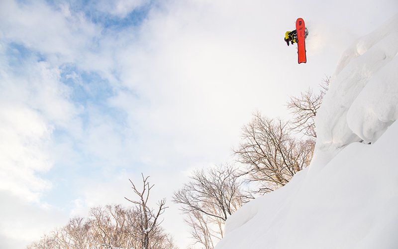 evan wilcox snowboarding niseko japan