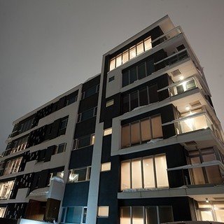 Snow Crystal - Exterior